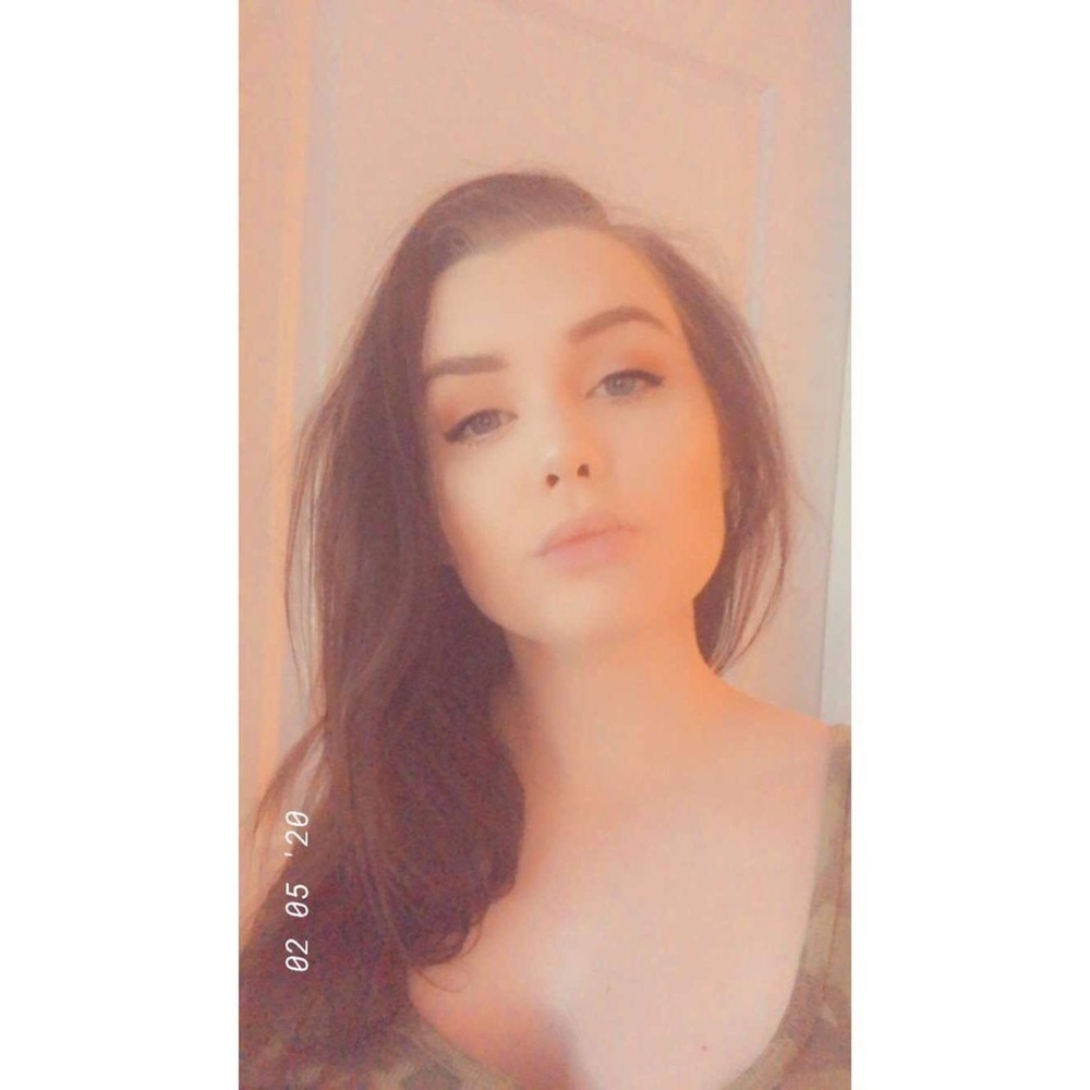 Meet your Posher, Gina